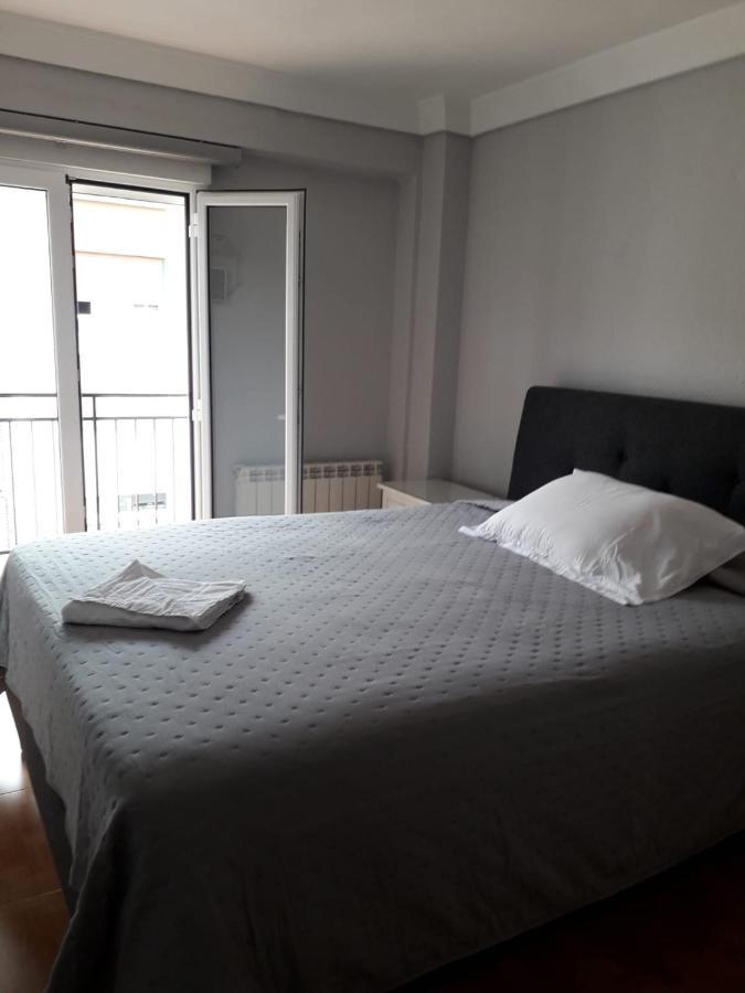 Apartamento Zaragoza Plaza Europa Kültér fotó